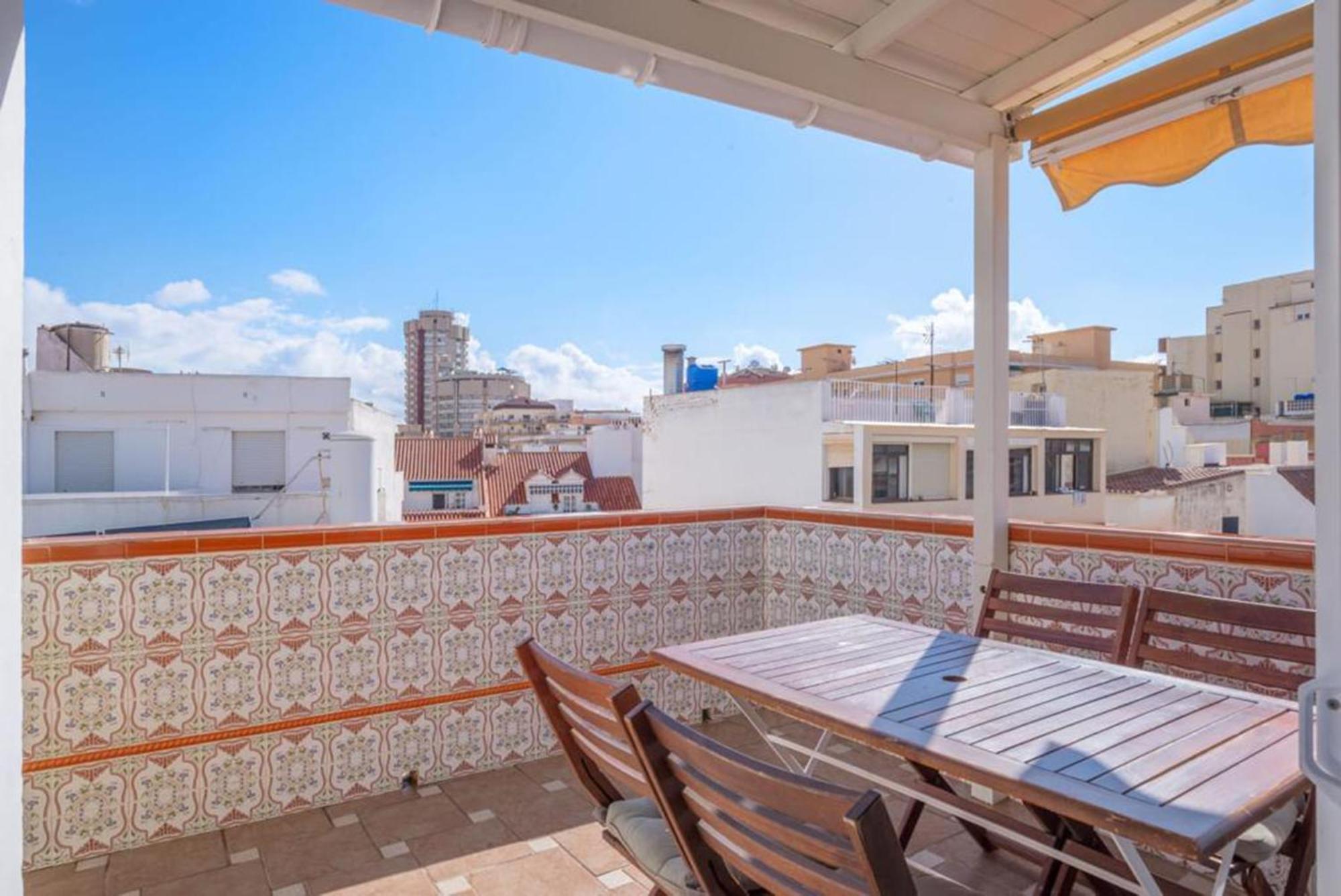 Apartment Calle Larga フエンヒロラ エクステリア 写真